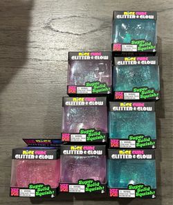 NeeDoh Nice Cube Glitter & Glow