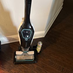 Bissell Mop/Vacum 