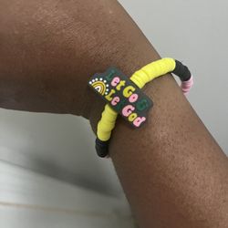 Let Go & Let God” Beaded Bracelet | Faith-Based Inspirational Jewelry | Colorful Stretch Bracelet