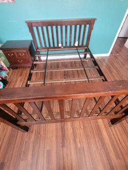 Full/Twin Bunk Bed Set