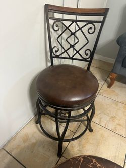 Barstools (2)