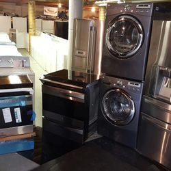 Blow Out Sale Warehouse Full Of Nice Refurbished Certified Gently Used Washer Dryer Refrigerator Oven Stove Stackable Free Warranty Kenmore LG Samsung