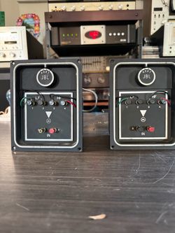 Pair of Vintage JBL N2400 Crossovers