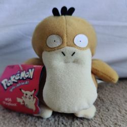 Hasbro Pokemon Psyduck Beanie Plush 5 Inch