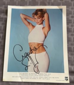 Vintage(95) Original Claudia Schiffer Signed Photograph