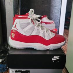 Jordan 11 Cherry Great Cond. Sz 8 $220