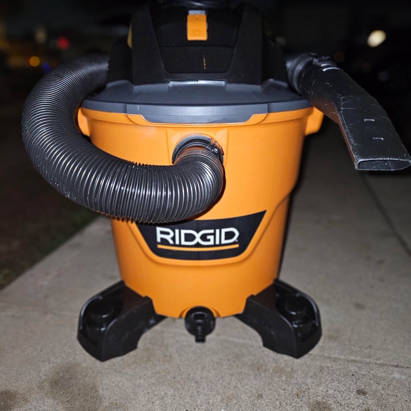 RIDGID HD12000 12-Gallon Shop Vac – 5.0 HP – Clean & Tested
