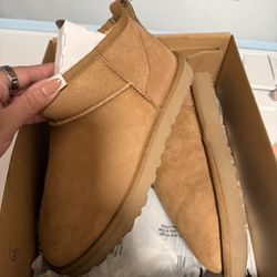 Uggs Classic Ultra Mini 