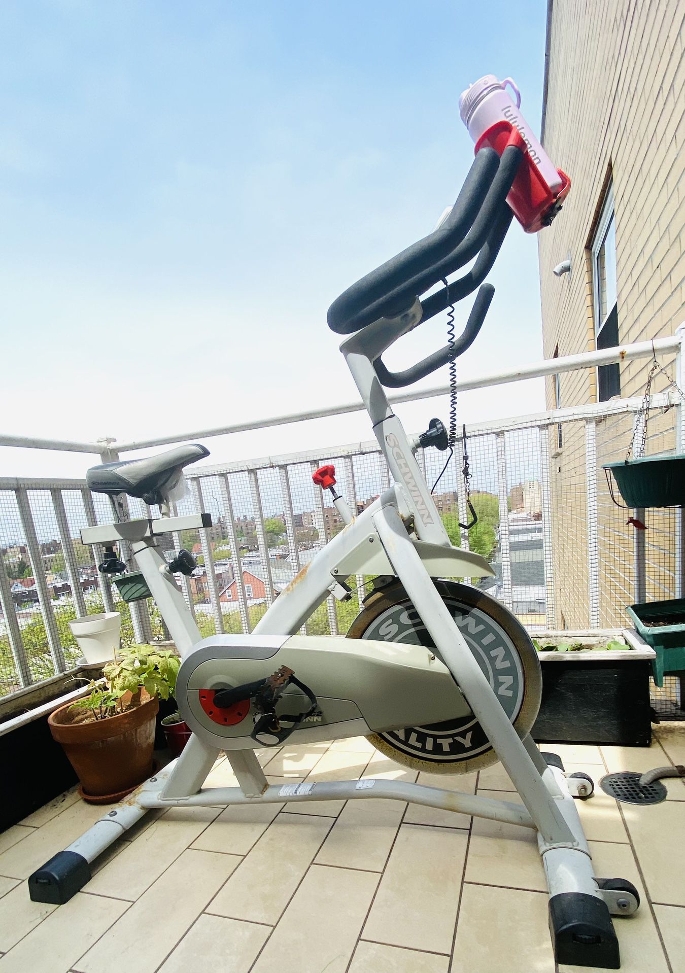 schwinn health fitness and it's a great buy for anyone looking for a more affordable alternative to the Schwinn bike.