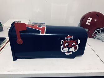Auburn  University  Mailbox 