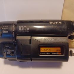 Sony Handycam Video8 XR Night Vision Camcorder 