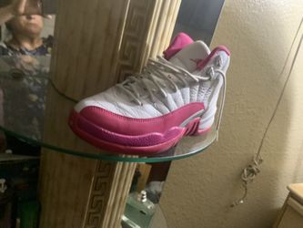 Air Jordan 12 GS Vivid Pink