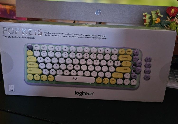 LOGITECH POP KEYS KEYBOARD