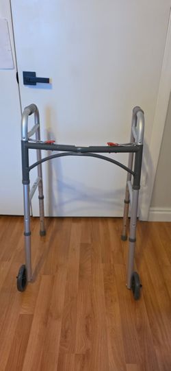 Drive Medical Deluxe ( walker)
