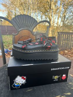 Size 8 Dr Martens 60 Years Anniversary Hello Kitty Platform Sandals