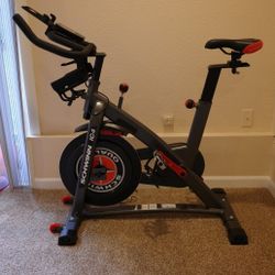 Schwinn IC4 Exercise Bike