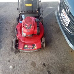 Toro Self-propelled Gas Lawn Mower