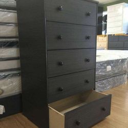 Dresser Jumbo Grey New $299 🌈🌈