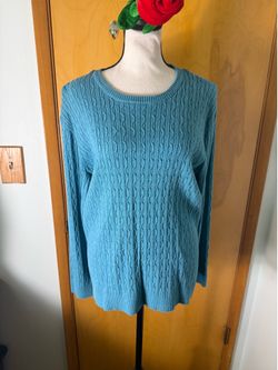 A teal blue Basic Editions cable knit long-sleeve crew neck sweater XL on tag  Smoke free home  In very good condition