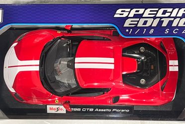 Maisto Special Edition 1:18 Diecast Car - RED  488 GTB Ferrari