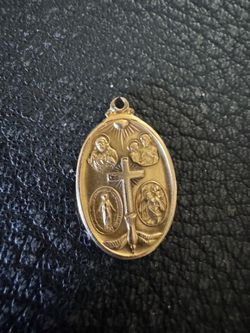 12k Ann Gale vintage pendant