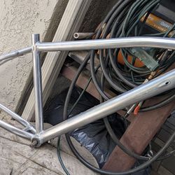 titanium diamondback bike frame