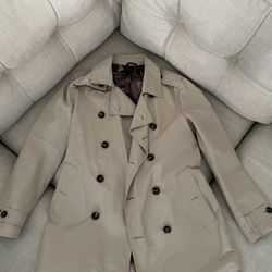 Zara Coat Size medium 