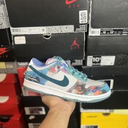 Nike SB Dunk Low Futura Laboratories Bleached Aqua size 9 VNDS