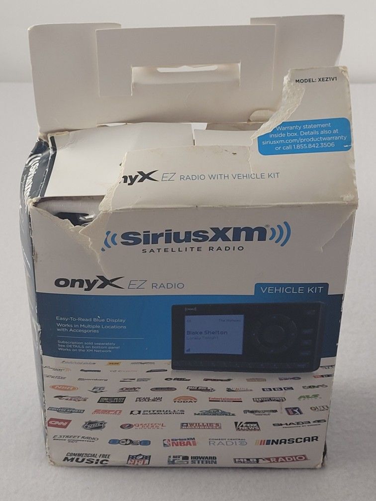 Sirius XM Satellite Radio Onyx EZ Radio Vehicle Kit Model XEZ1V1