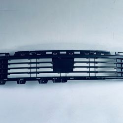 2024-2026 GMC ACADIA DENALI LOWER GRILLE  OEM