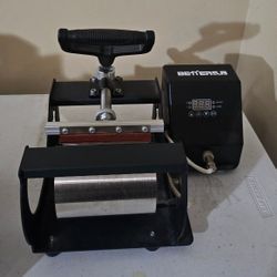 Mug Heat Press – Like New + Box of Mugs!