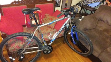 Trek 4100 alpha mountain bike