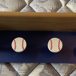 2 Shelves, Baseball Theme