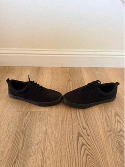 Good fellas men’s size 9.5