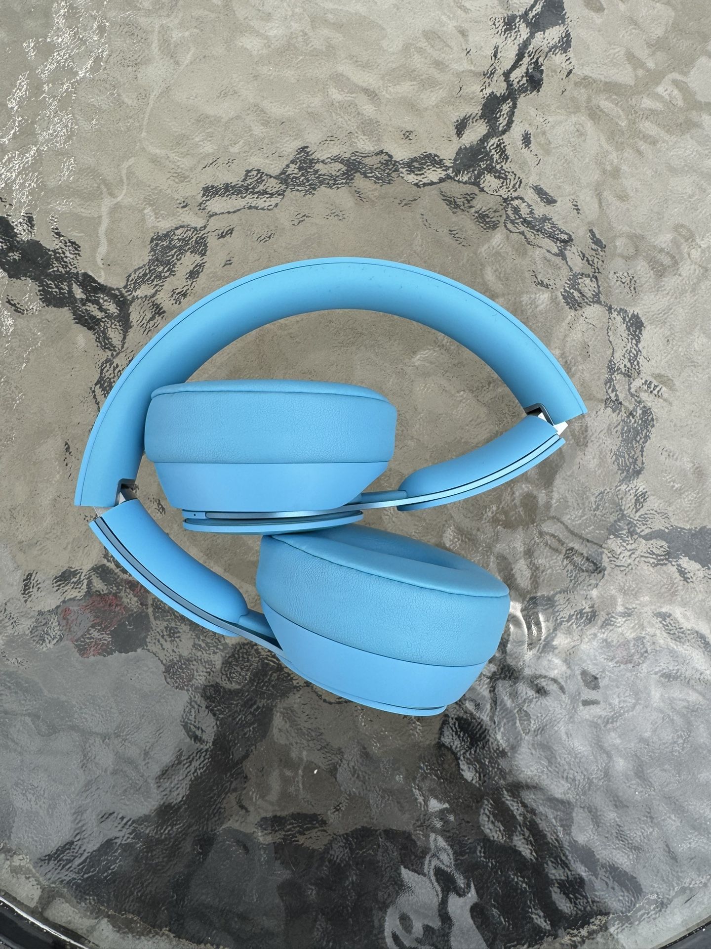 Beats Solo Pro