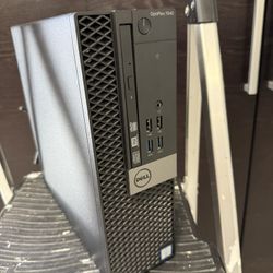 Desktop Computer Dell Optiplex 7040 24gb RAM 250gb HD DVD-RW Windows 10 Pro