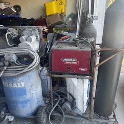 Lincoln Electric Weld-Pak 180 Amp MIG Flux-Core Wire Feed Welder, 230V, Aluminum Welder 