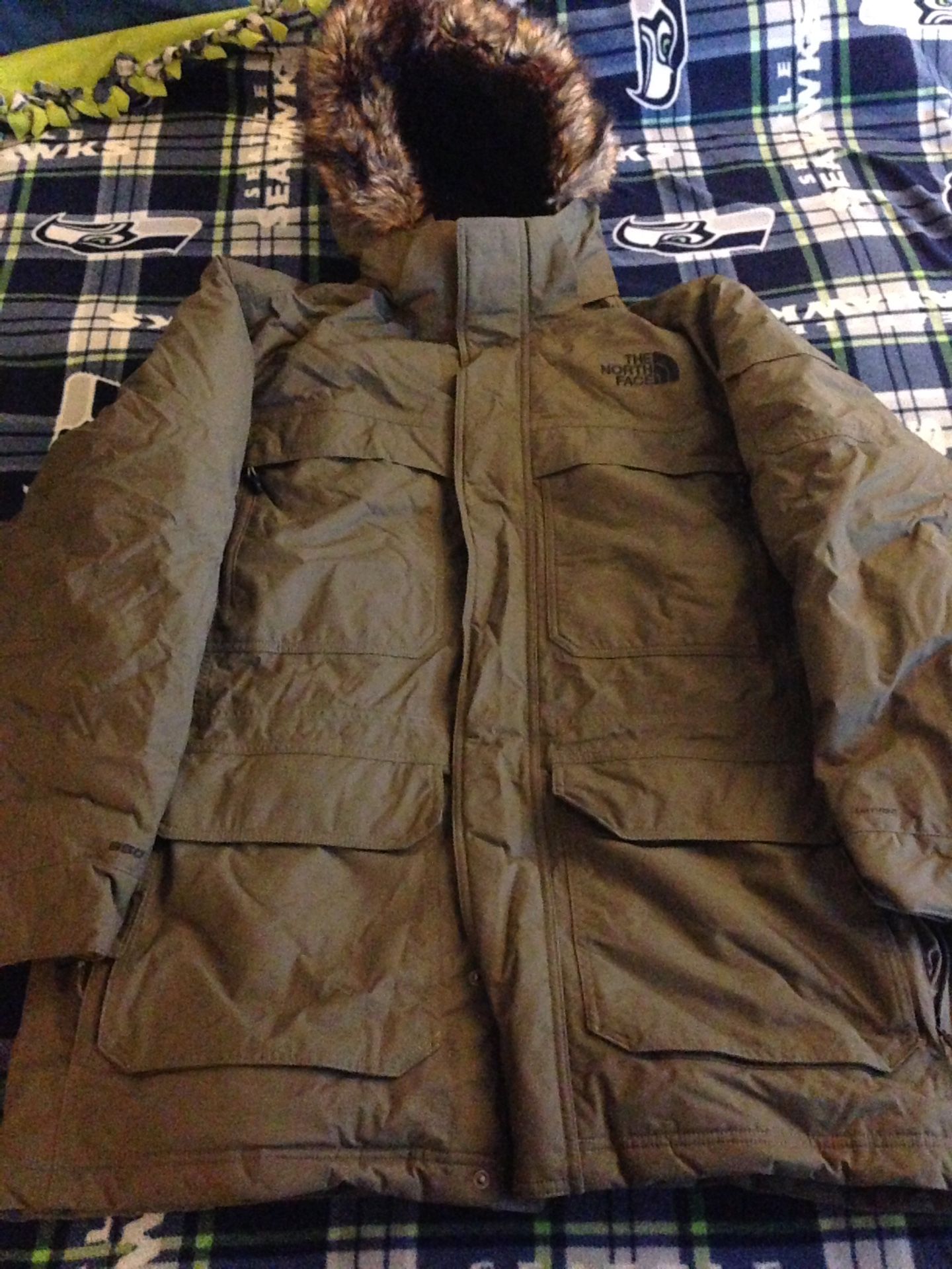 Northface dryvent brown parka jacket size xl nwot