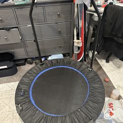 Workout trampoline