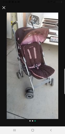 MACLAREN stroller