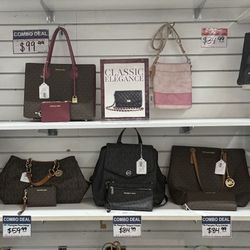 MICHAEL KORS PURSES & WALLETS