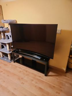 Samsung curve 65 inch and stand included