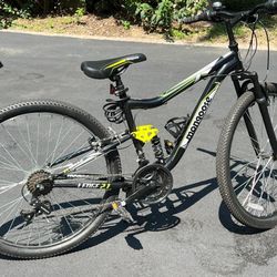 Moutain Bike Cheap Perfect Condition
