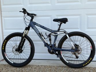 Mountain Bike $1300 For Sale