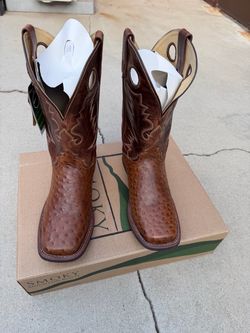 New square toe ostrich cowboy boots