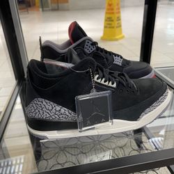 Jordans DS 3 Noir Size 11.5 Women 