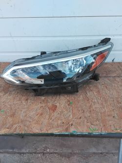 2024-2025 Nissan Sentra Halogen Headlight