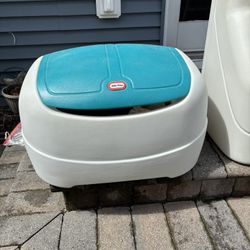 Little Tykes Toy Chest