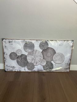 BRAND NEW 58x29 Wood Framed Taupe/Grey/White Boho Layered Plates Canvas Artwork