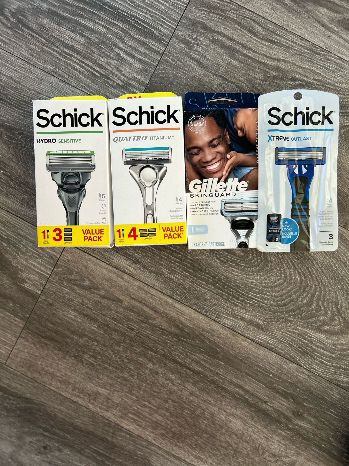 4 Schick & Gillette Men’s Razors Brand New for pickup